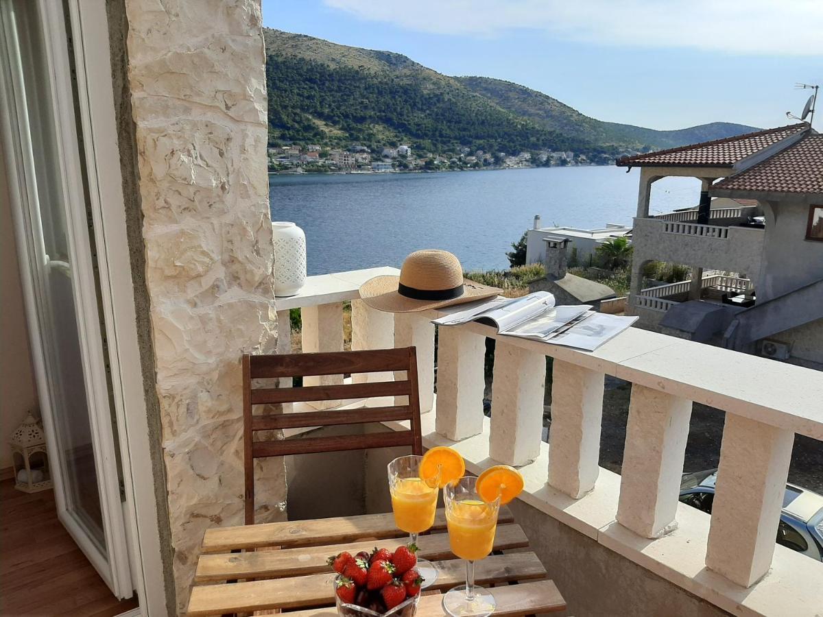 Holiday Beach House Grebaštica Exterior foto